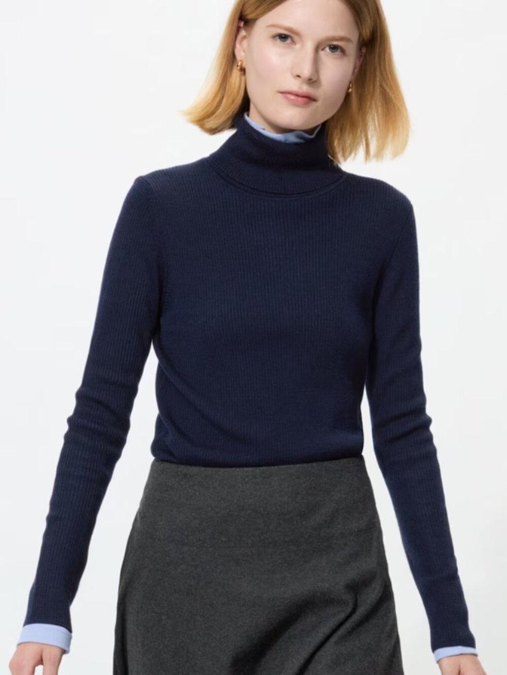 Uniqlo Navy Merino Wool Ribbed Turtleneck Sweater